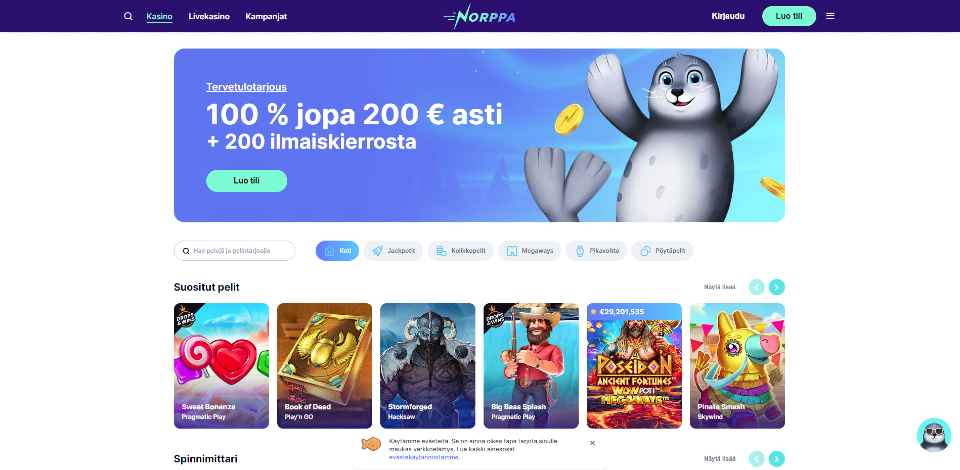 Kuvankaappaus Norppa Kasinon etusivusta, näkyvissä norppa kolikoiden keskellä, tervetuliaisbonus, valikot ja 6 peliautomaatin kuvakkeet