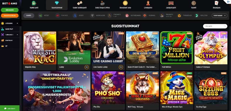 Kuvankaappaus Betamo Casinon peliaulasta, näkyvissä valikot ja 10 suosituinta peliä sekä slottikilpailu